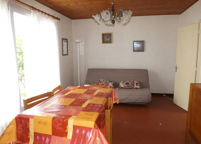 Holiday home Le Boisvinet