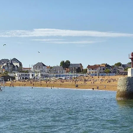 Holiday home Le Boisvinet *